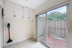 79 NE 20th Ct, Wilton Manors, FL 33305 - Photo 32