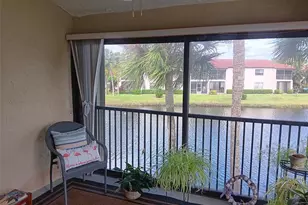 8045 Eastlake Dr, Boca Raton, FL 33433 - Photo 6