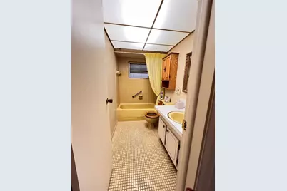 2640 N Pine Island Rd, Sunrise, FL 33322 - Photo 10