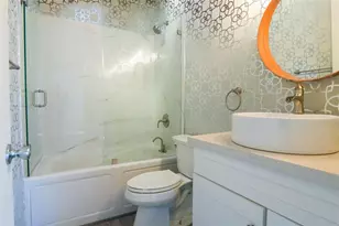 600 N Victoria Terrace, Fort Lauderdale, FL 33304 - Photo 40