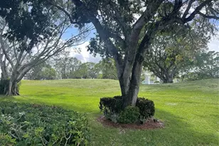 40 Keswick B, Deerfield Beach, FL 33442 - Photo 26