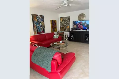 2002 Lyndhurst H #2002, Deerfield Beach, FL 33442 - Photo 1