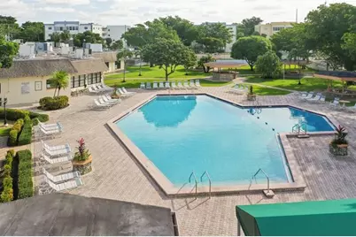 4090 NW 42nd Ave, Unit #309, Lauderdale Lakes, FL 33319 - Photo 24