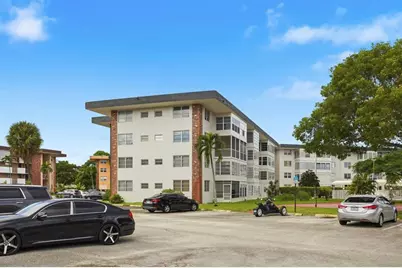 2991 NW 46 Avenue, Unit #410, Lauderdale Lakes, FL 33313 - Photo 32