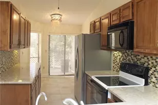 6722 Canary Palm Cir, Boca Raton, FL 33433 - Photo 4