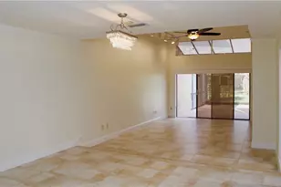 6722 Canary Palm Cir, Boca Raton, FL 33433 - Photo 2