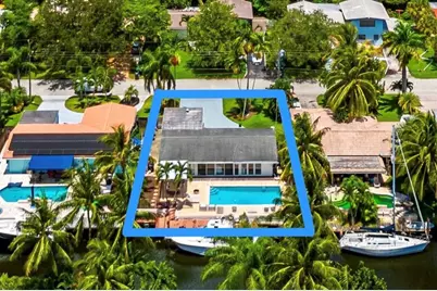 1704 SW 4th Ct, Fort Lauderdale, FL 33312 - Photo 2