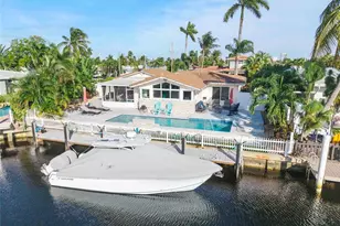 731 SE 4th Ave, Pompano Beach, FL 33060 - Photo 2