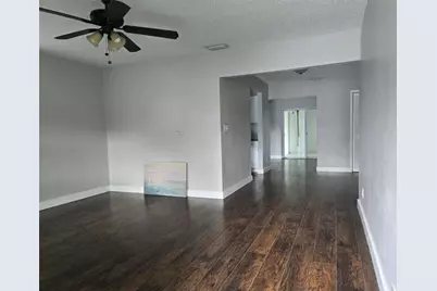 3559  Almar Rd, Palm Springs, FL 33461 - Photo 4