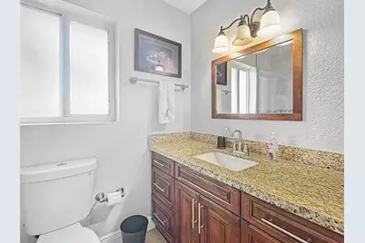 280 SE 3rd Ave, Pompano Beach, FL 33060 - Photo 16