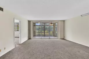 625 S Oaks Dr Unit, Pompano Beach, FL 33069 - Photo 24