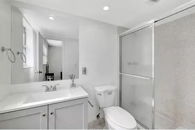 2800  Somerset Drive, Unit #218J, Lauderdale Lakes, FL 33311 - Photo 22