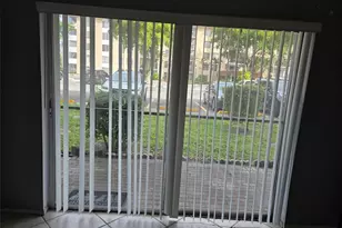 4158 Inverrary Dr, Lauderhill, FL 33319 - Photo 12