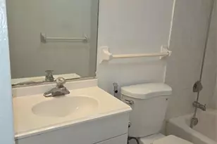 4158 Inverrary Dr, Lauderhill, FL 33319 - Photo 22