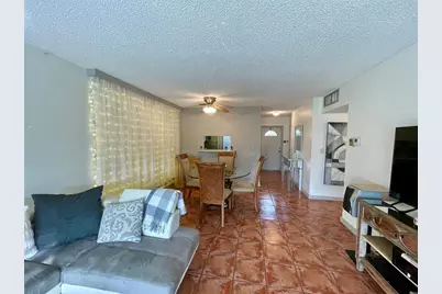 5071 W Oakland Park Blvd, Unit #211, Lauderdale Lakes, FL 33313 - Photo 14