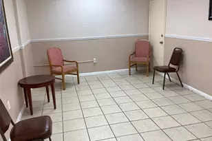 8220 Sunrise Lakes Blvd, Sunrise, FL 33322 - Photo 30