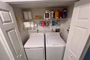 2400 NW 33rd St, Oakland Park, FL 33309 - Photo 10