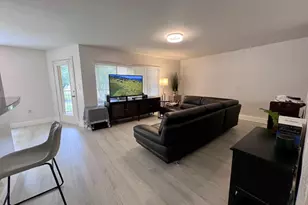 2400 NW 33rd St, Oakland Park, FL 33309 - Photo 4