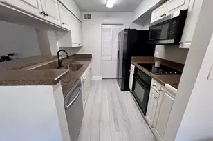 2400 NW 33rd St, Oakland Park, FL 33309 - Photo 2