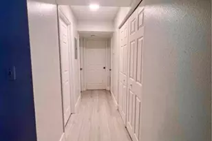 2400 NW 33rd St, Oakland Park, FL 33309 - Photo 6