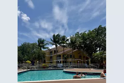 2400 NW 33rd St, Unit #1108, Oakland Park, FL 33309 - Photo 12