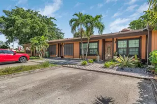 10140 Phoenix Ave, Hollywood, FL 33026 - Photo 26