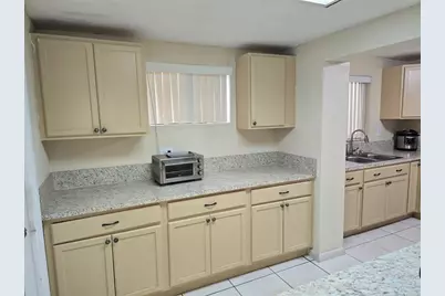 2420 N 59th Ter, Hollywood, FL 33021 - Photo 8