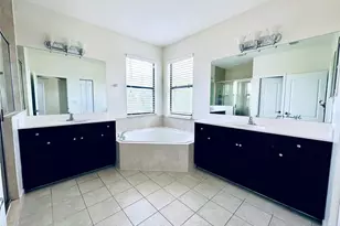 8836 Sandy Crk Wy, Lake Worth, FL 33467 - Photo 14