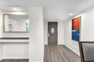 2670 E Sunrise Blvd, Fort Lauderdale, FL 33304 - Photo 14