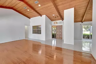 11106 Whispering Pines Ln, Boca Raton, FL 33428 - Photo 10