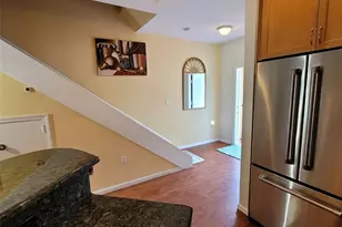 8853 N Isles Cir, Tamarac, FL 33321 - Photo 10