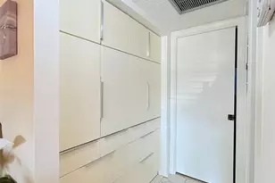 1113 Cambridge Unit, Deerfield Beach, FL 33442 - Photo 4