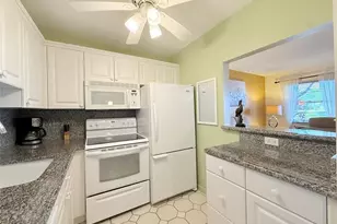 1113 Cambridge Unit, Deerfield Beach, FL 33442 - Photo 16