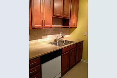 10762  La Placida Dr, Unit #305, Coral Springs, FL 33065 - Photo 8