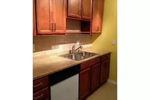 10762 La Placida Dr, Coral Springs, FL 33065 - Photo 8