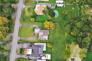 13945 N Miami Ave, Miami, FL 33168 - Photo 10