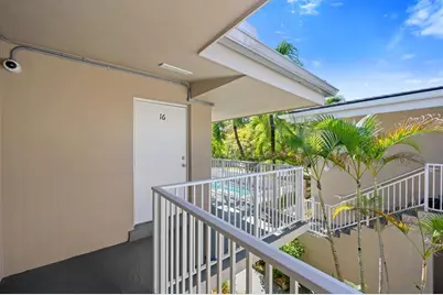 6565  Santona St, Unit #B16, Coral Gables, FL 33146 - Photo 12