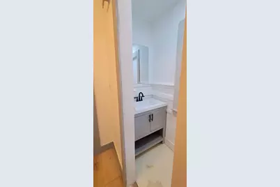 512 NW 15th Ter, Fort Lauderdale, FL 33311 - Photo 6