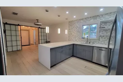 512 NW 15th Ter, Fort Lauderdale, FL 33311 - Photo 2