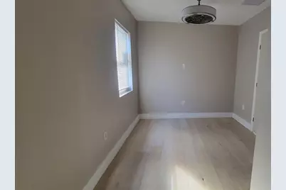 512 NW 15th Ter, Fort Lauderdale, FL 33311 - Photo 10