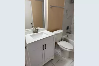 3680 N 56th Av, Unit #805-B, Hollywood, FL 33021 - Photo 8