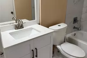 3680 N 56th Ave, Hollywood, FL 33021 - Photo 8