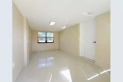 53 NE 16th Pl, Unit #1, Fort Lauderdale, FL 33305 - Photo 14