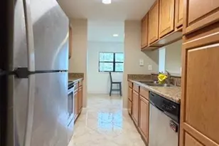 4014 NW 87th Ave, Sunrise, FL 33351 - Photo 2