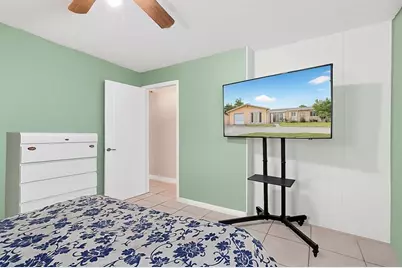 1910 SW 98th Ter, Miramar, FL 33025 - Photo 18