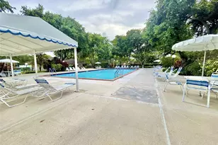 3800 Oaks Clubhouse Dr, Pompano Beach, FL 33069 - Photo 28