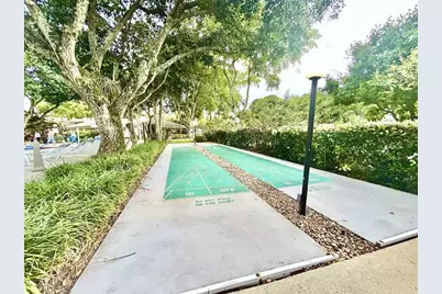 3800  Oaks Clubhouse Dr, Unit #311, Pompano Beach, FL 33069 - Photo 24