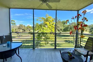 3800 Oaks Clubhouse Dr, Pompano Beach, FL 33069 - Photo 18