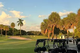 3800 Oaks Clubhouse Dr, Pompano Beach, FL 33069 - Photo 30