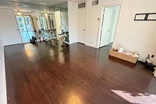 3040 NE 16th Ave, Oakland Park, FL 33334 - Photo 2